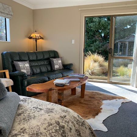 Trout 'N' Trail B&B Ranfurly Dış mekan fotoğraf